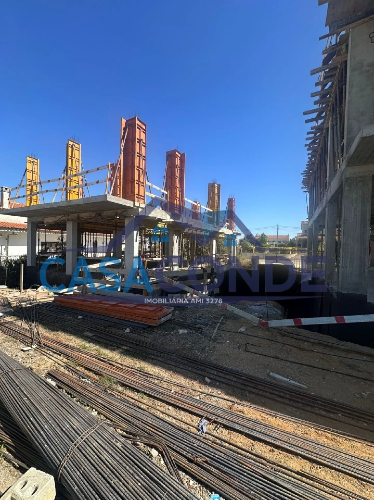 Moradia T3 para Venda em Fernao Ferro Foto 2