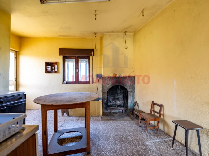 Moradia T2 para Venda em Alverca da Beira/Bouça Cova Foto 8