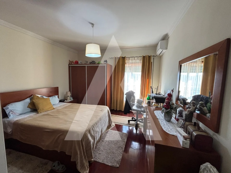 Apartamento T2 para Venda em Irivo Foto 15