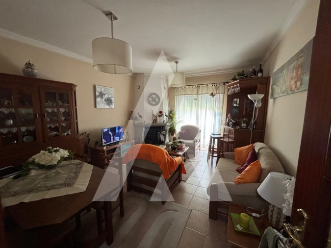 Apartamento T2 para Venda em Irivo Foto 11