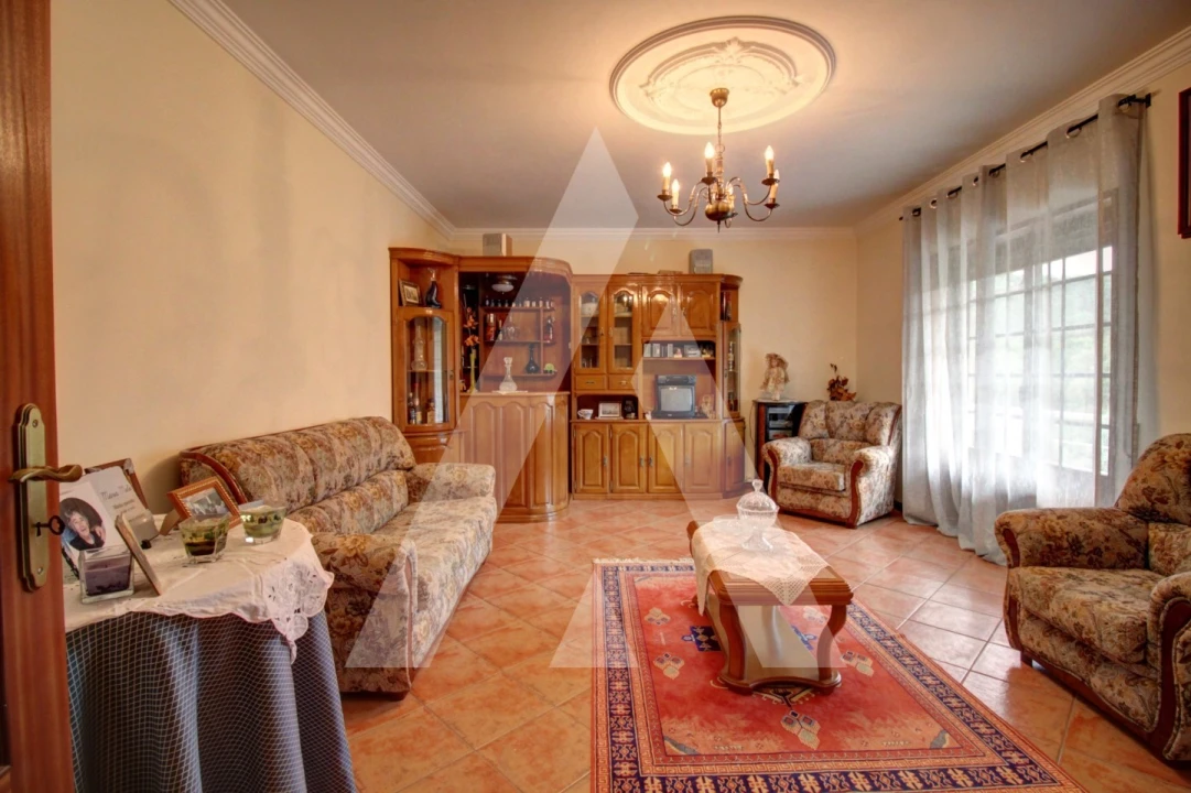 Moradia T4 para Venda em Avelãs de Cima Foto 14