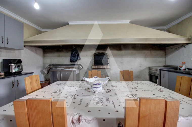 Moradia T4 para Venda em Avelãs de Cima Foto 10