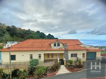 Moradia T3 para Venda em Ponta do Sol