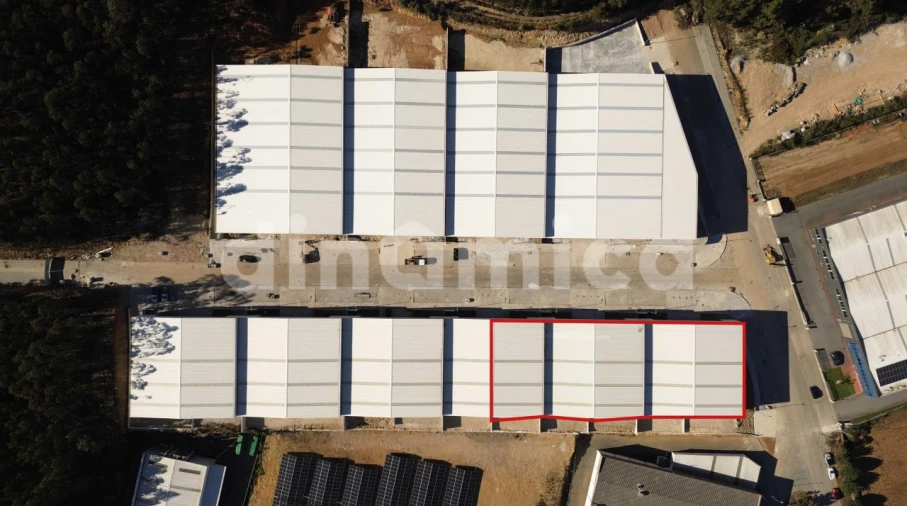 Armazém para Arrendamento em Ribeirão Foto 4