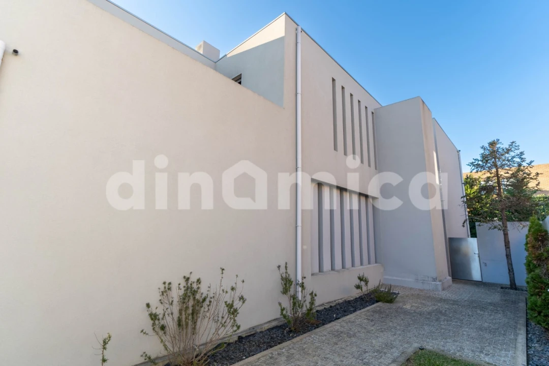 Moradia T4 para Venda em Matosinhos e Leça da Palmeira Foto 5