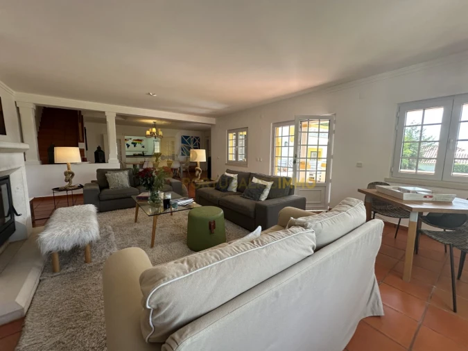 Moradia T4 para Venda em Aldeia do Mato e Souto Foto 3