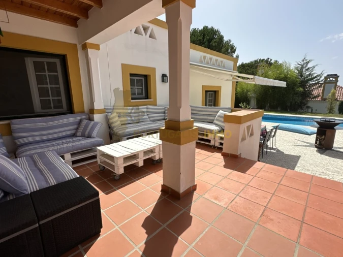 Moradia T4 para Venda em Aldeia do Mato e Souto Foto 19