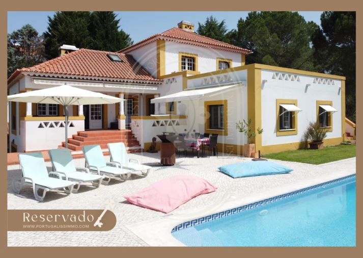 Moradia T4 para Venda em Aldeia do Mato e Souto Foto 1