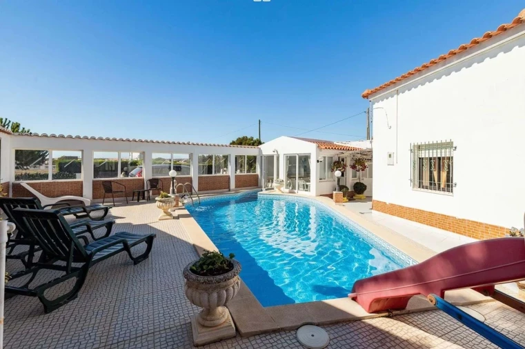 Moradia T9 para Venda em Vila de Sagres Foto 8