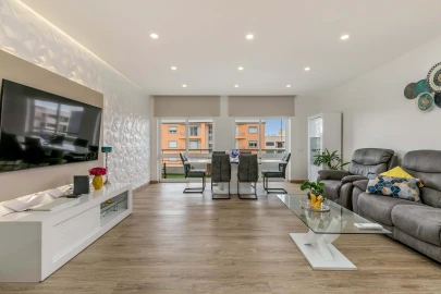 Apartamento T3 para Venda em Lagos (São Sebastião e Santa Maria)
