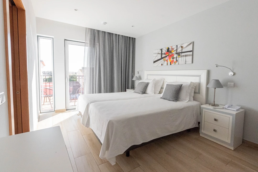 Negócio para Venda em Lagos (São Sebastião e Santa Maria) Foto 18