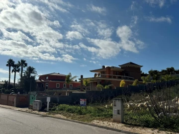 Moradia T4 para Venda em Lagos (São Sebastião e Santa Maria)
