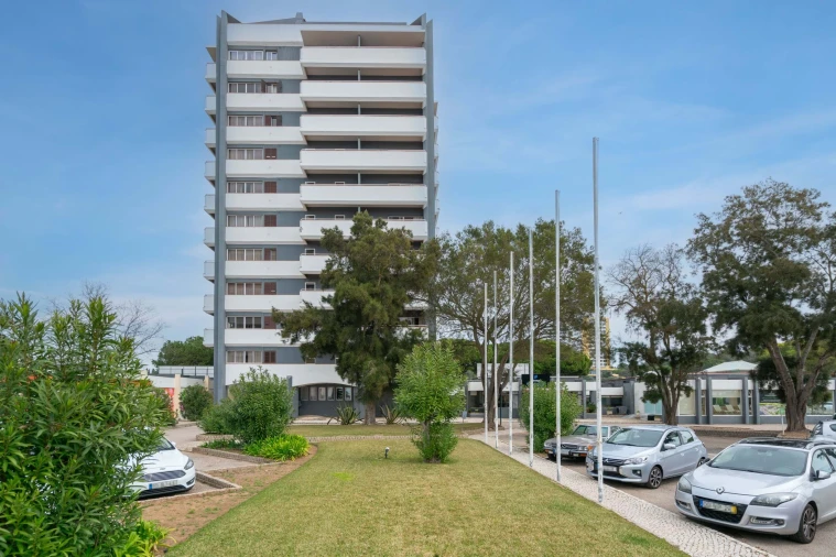 Apartamento para Venda em Alvor Foto 17