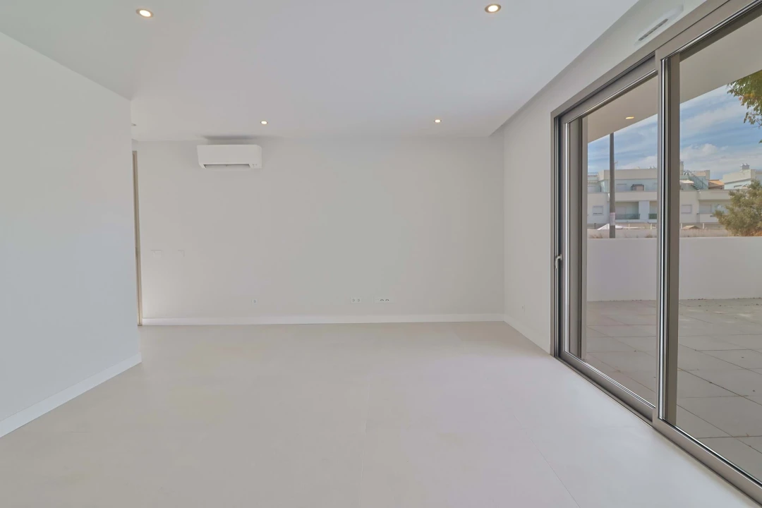 Apartamento T2 para Venda em Conceição e Cabanas de Tavira Foto 14