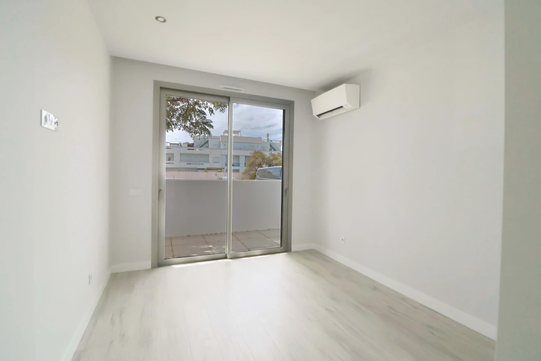 Apartamento T1 para Venda em Conceição e Cabanas de Tavira Foto 8