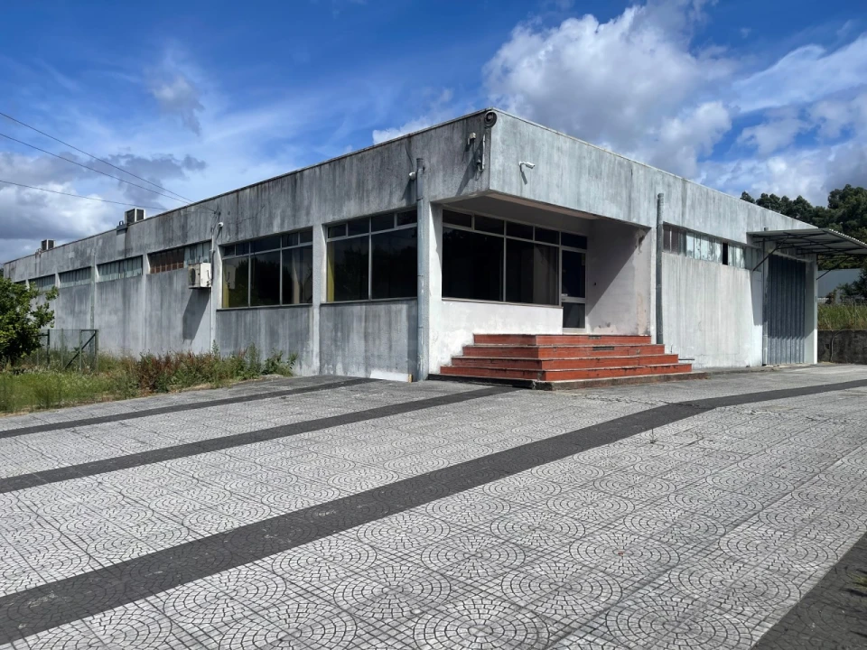 Moradia T5 para Venda em Ruivães e Novais Foto 38