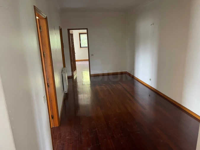 Moradia T5 para Venda em Ruivães e Novais Foto 16