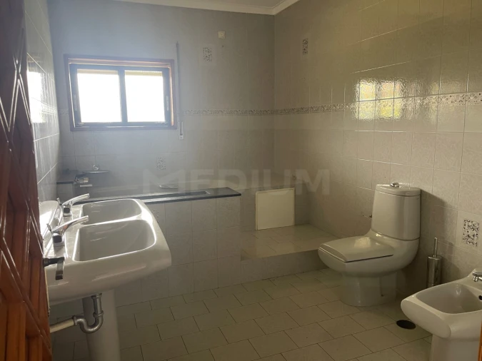 Moradia T5 para Venda em Ruivães e Novais Foto 24