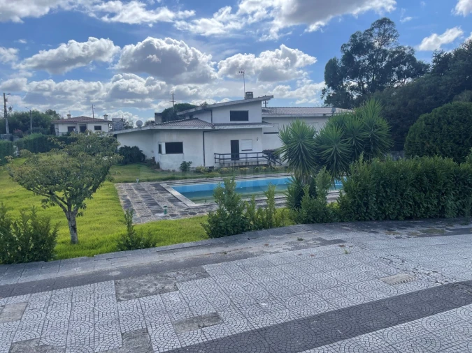 Moradia T5 para Venda em Ruivães e Novais Foto 43