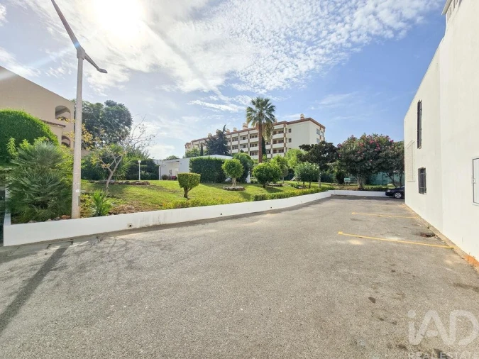 Moradia T3 para Arrendamento em Quarteira Foto 24