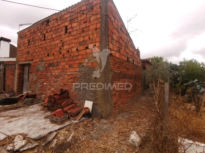 Moradia T2 para Venda em Paialvo Foto 11