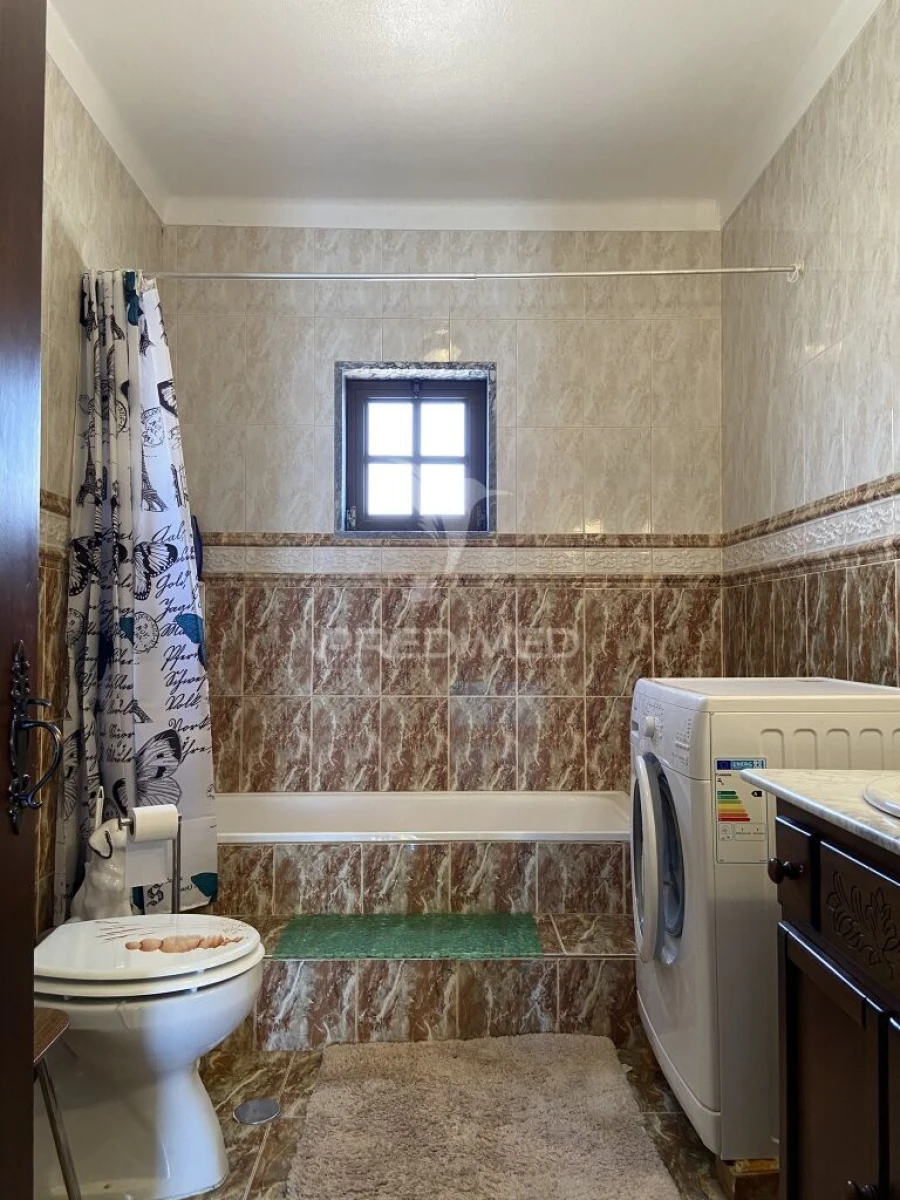 Moradia T4 para Venda em Capelins (Santo Antonio) Foto 13