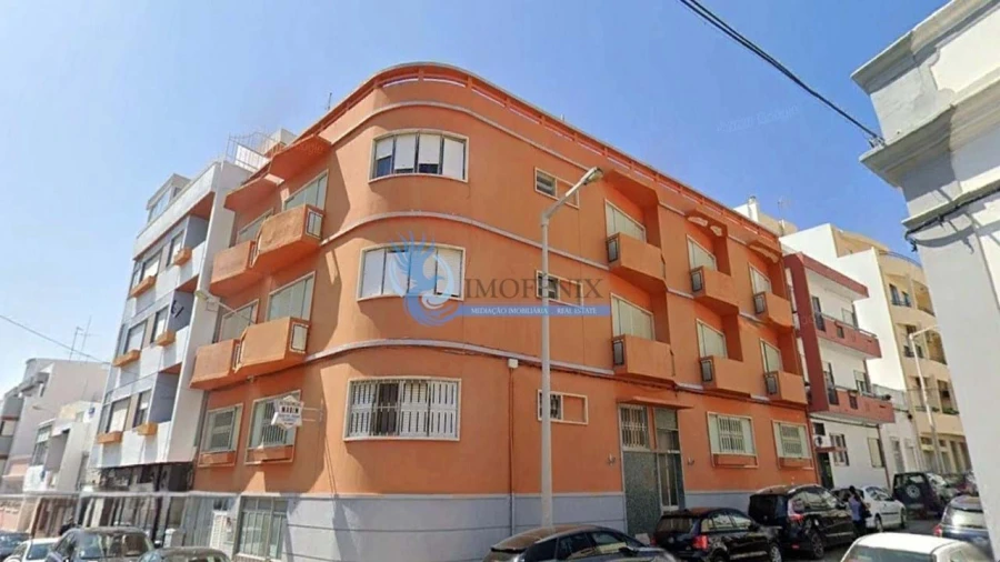 Negócio para Venda em Faro (Sé e São Pedro)