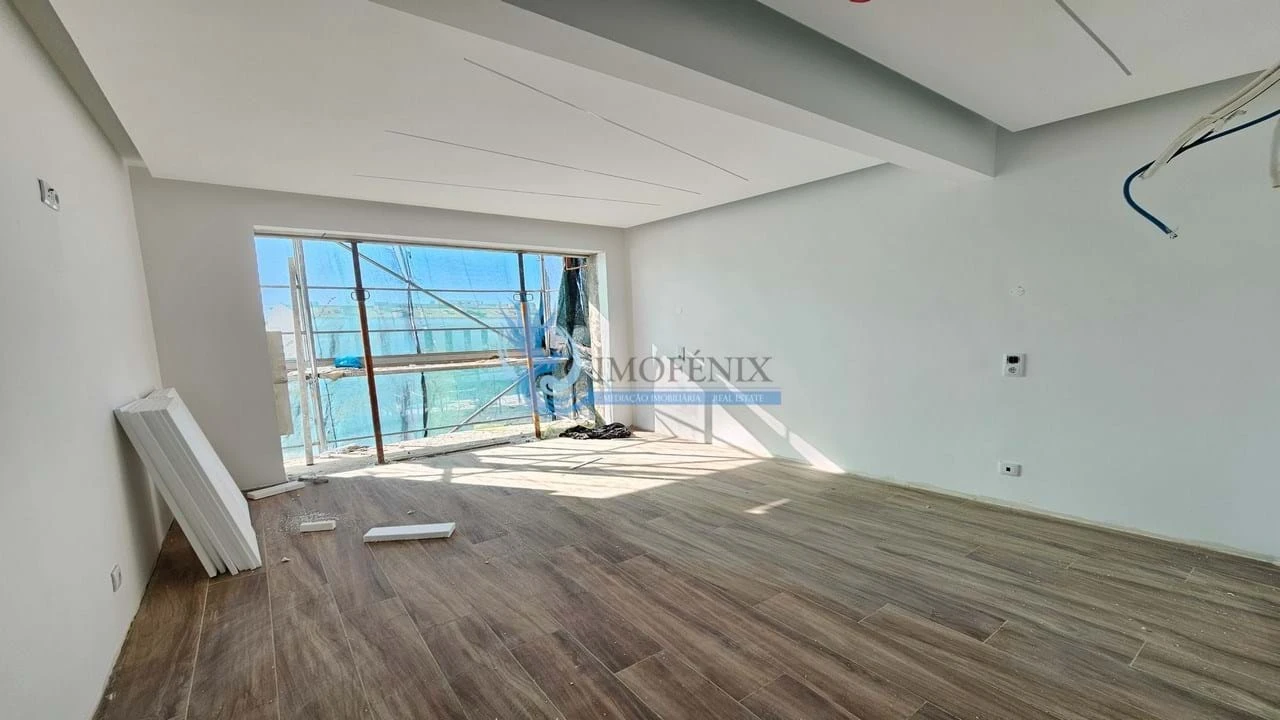 Negócio para Venda em Faro (Sé e São Pedro) Foto 8