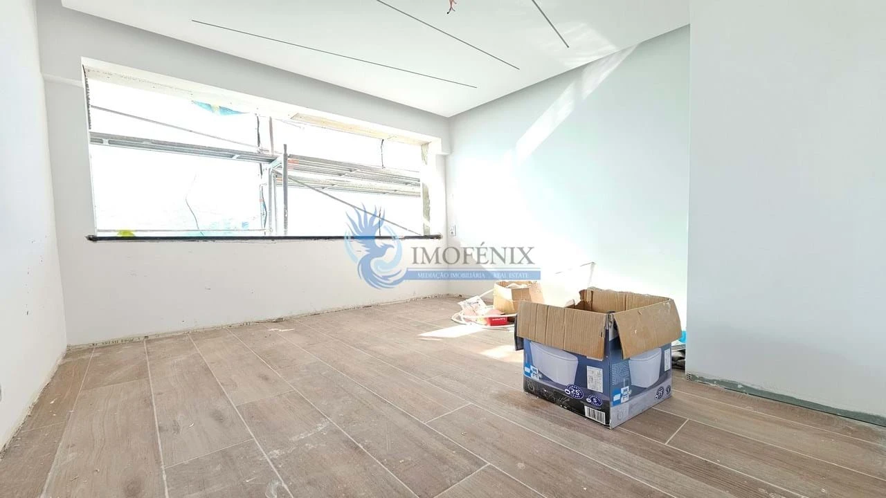 Negócio para Venda em Faro (Sé e São Pedro) Foto 10