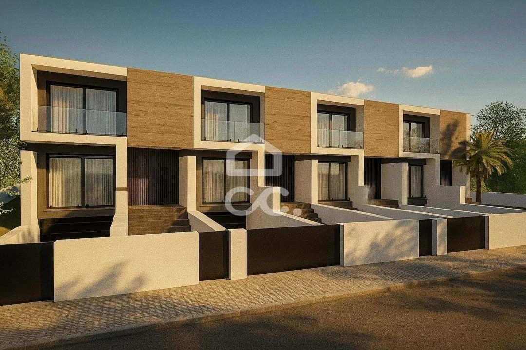 Moradia T3 para Venda em Medelo Foto 1