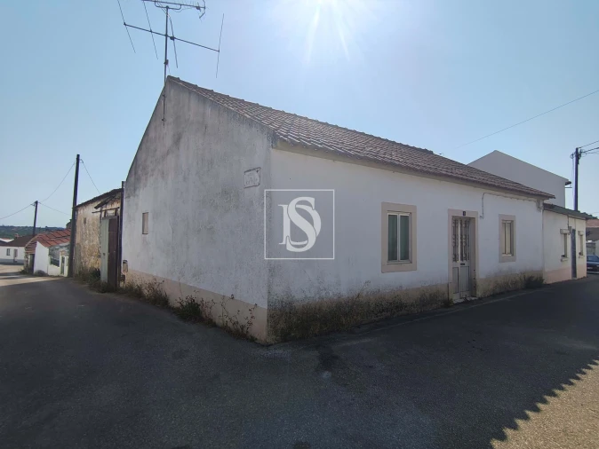 Moradia T3 para Venda em Assentiz Foto 2