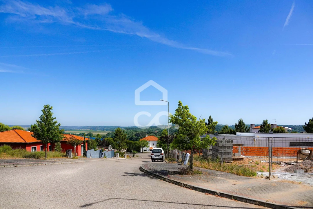 Moradia T4 para Venda em Constancia Foto 6