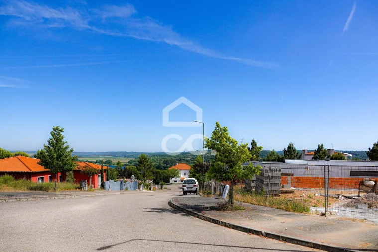 Moradia T4 para Venda em Constancia Foto 6