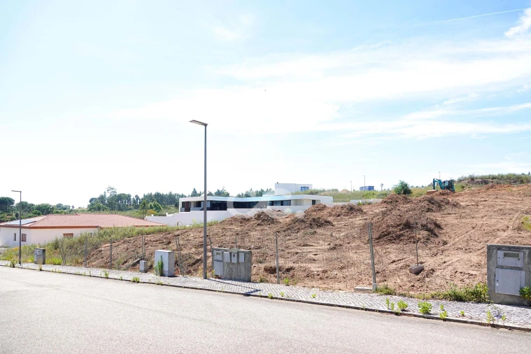 Moradia T4 para Venda em Constancia Foto 3