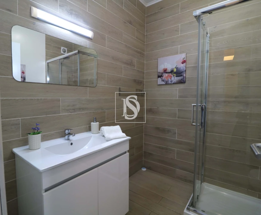 Apartamento T2 para Venda em Albufeira e Olhos de Água Foto 20