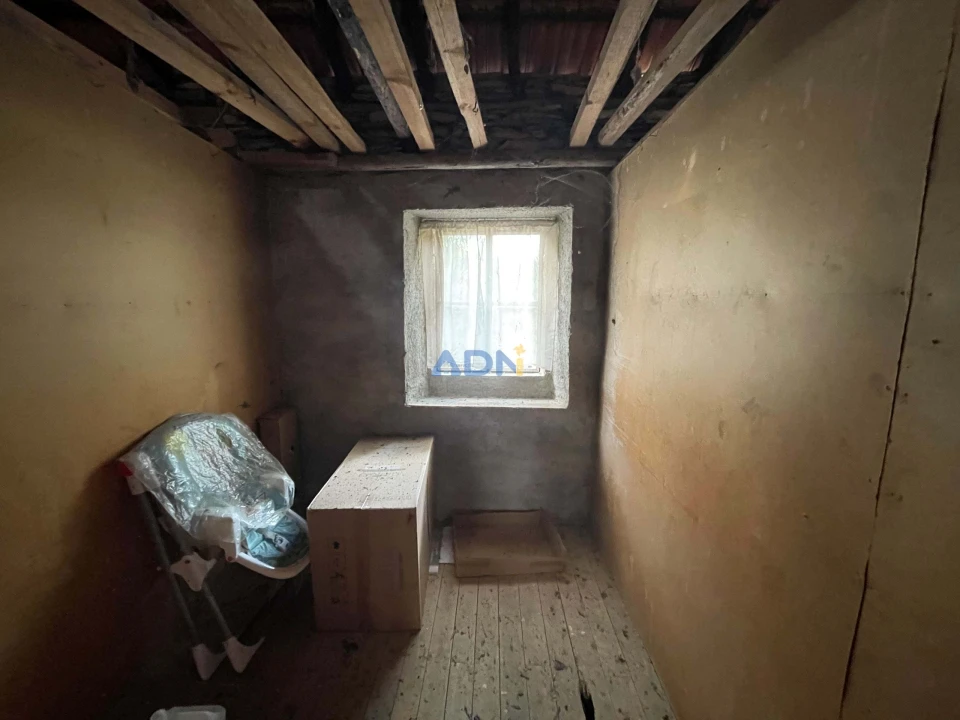 Moradia T4 para Venda em Almaceda Foto 7