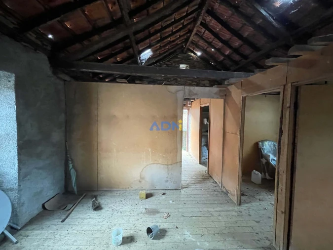 Moradia T4 para Venda em Almaceda Foto 5