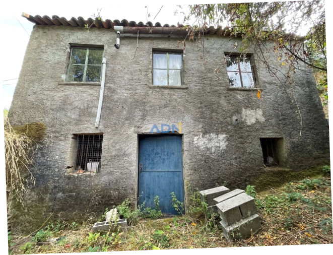 Moradia T4 para Venda em Almaceda Foto 1