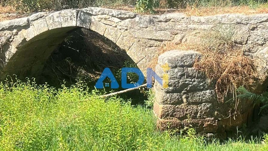 Terreno para Venda em Póvoa de Rio de Moinhos e Cafede