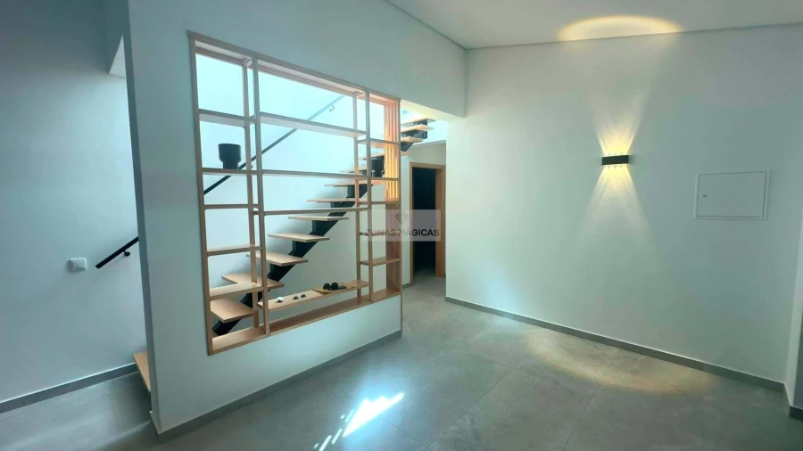 Moradia T1 para Venda em Mexilhoeira Grande