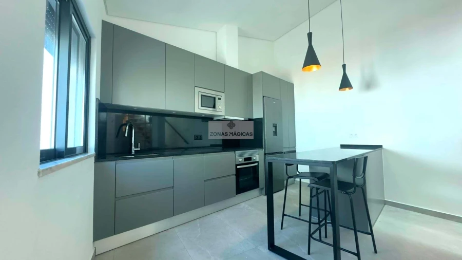 Moradia T1 para Venda em Mexilhoeira Grande Foto 4