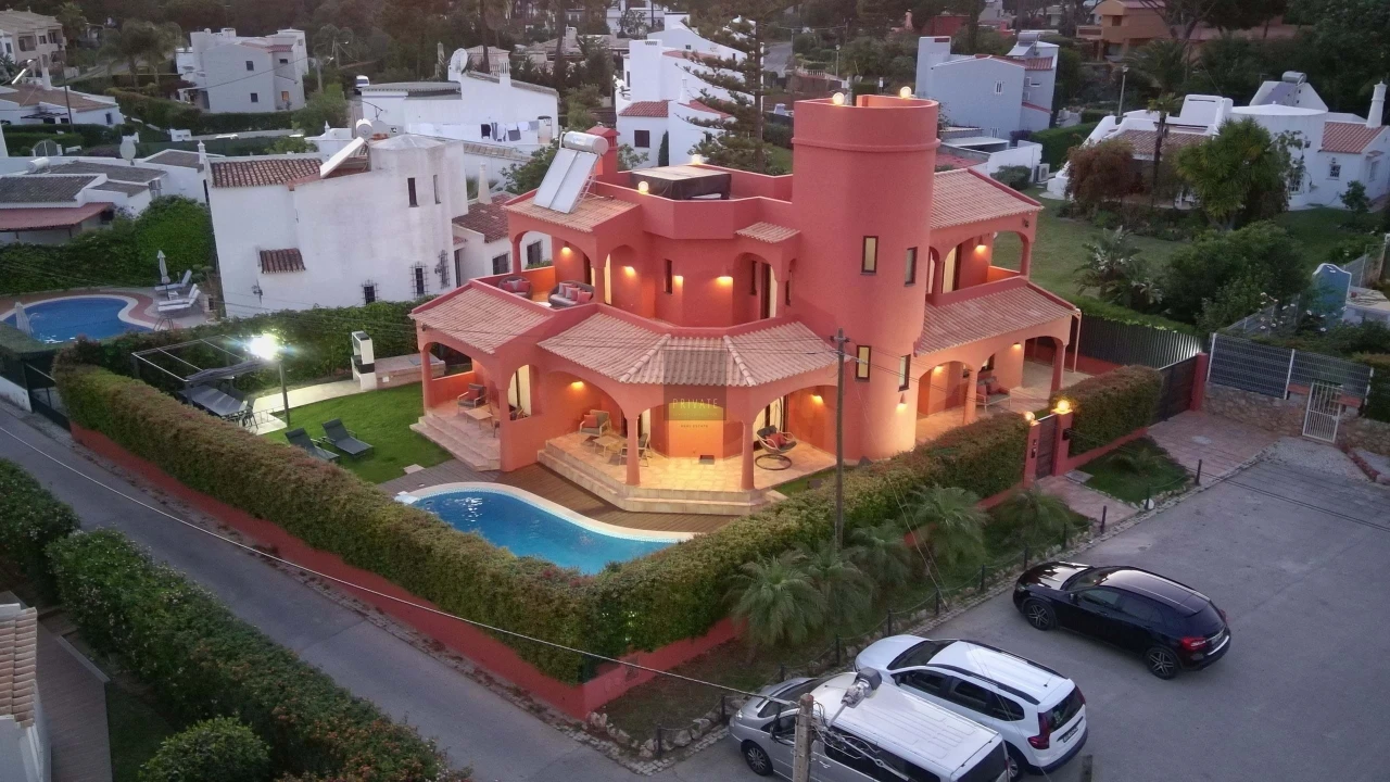 Moradia T4 para Venda em Quarteira Foto 144