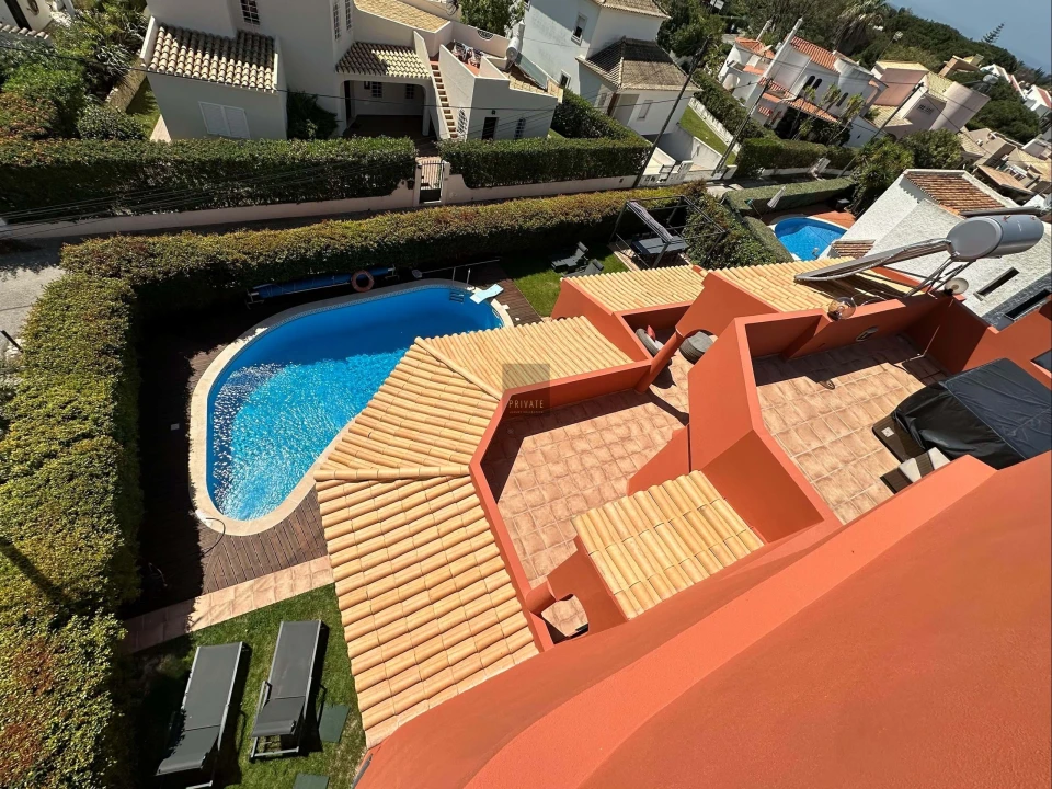 Moradia T4 para Venda em Quarteira Foto 61