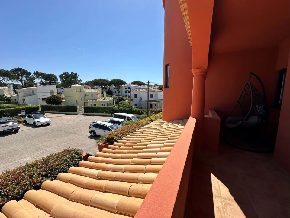 Moradia T4 para Venda em Quarteira Foto 47