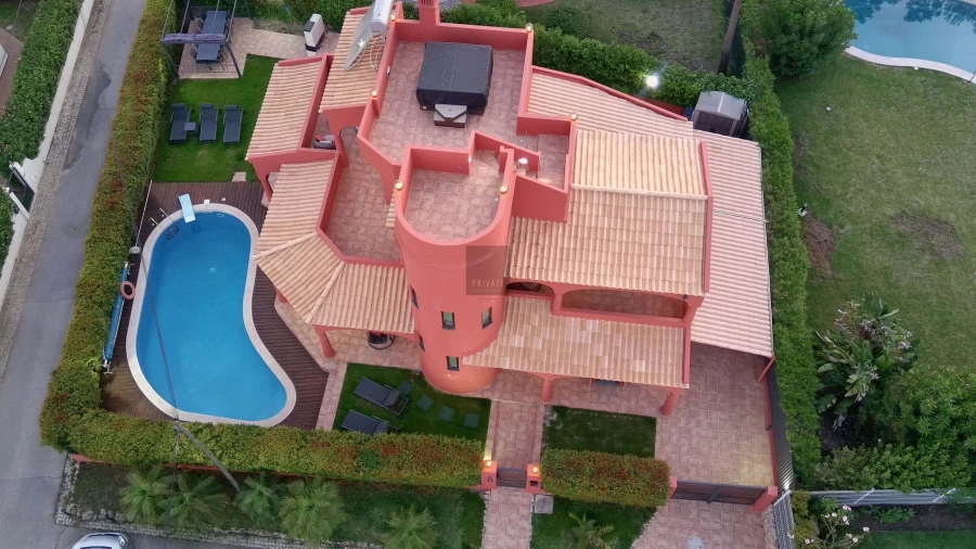 Moradia T4 para Venda em Quarteira Foto 139