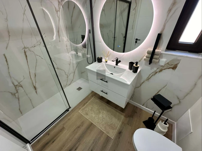 Moradia T4 para Venda em Quarteira Foto 49