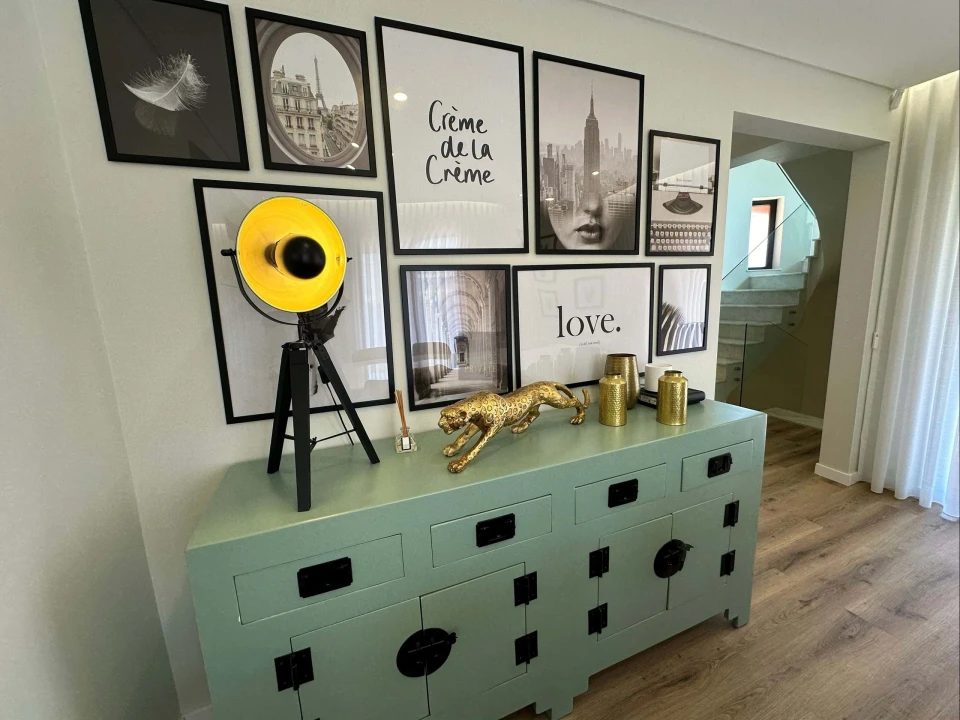 Moradia T4 para Venda em Quarteira Foto 9