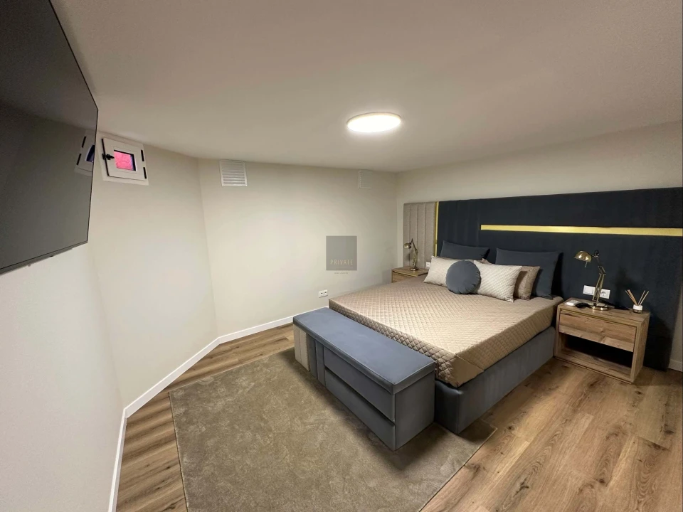 Moradia T4 para Venda em Quarteira Foto 65