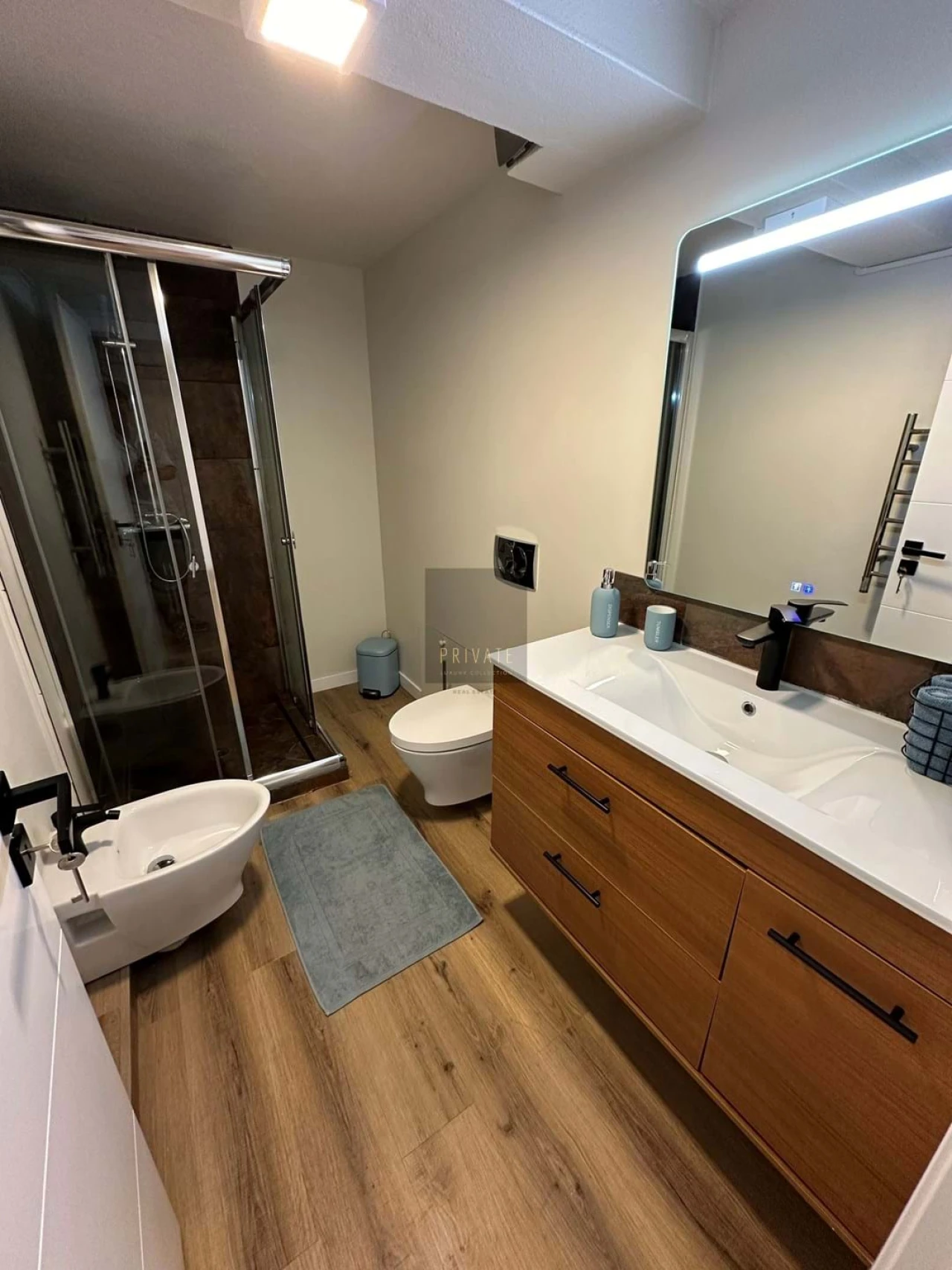 Moradia T4 para Venda em Quarteira Foto 68