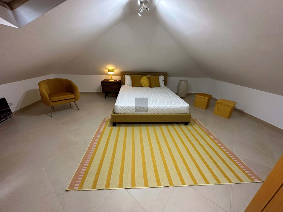 Moradia T4 para Venda em Quarteira Foto 48